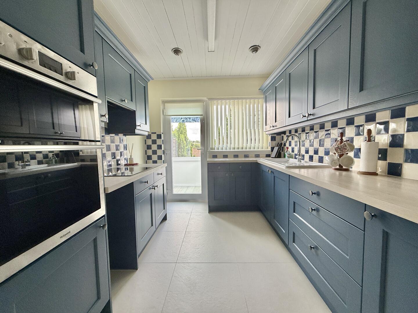 2 bed property in Enys Close, Truro